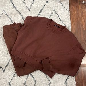 Zara chocolate brown sweatsuit. Size medium